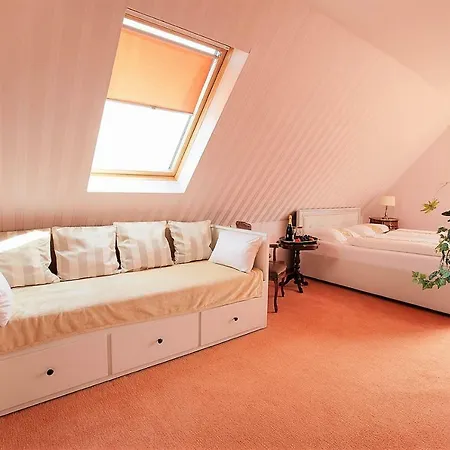 De Luxe Διαμέρισμα Seevetal